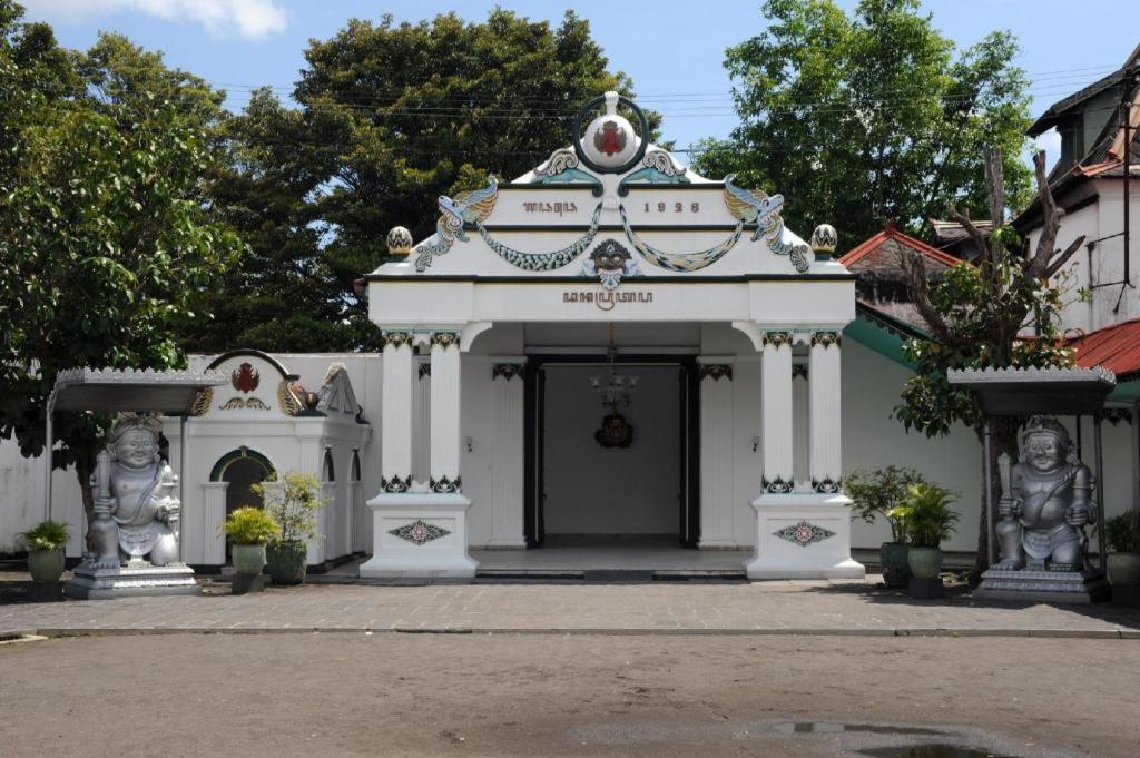 Happy Family Hotel Yogyakarta Luaran gambar